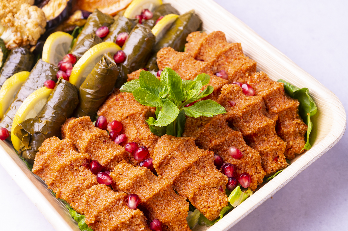 Snack Platte • Warak Inab Syrische Weinblätter (vegan) • Syrische